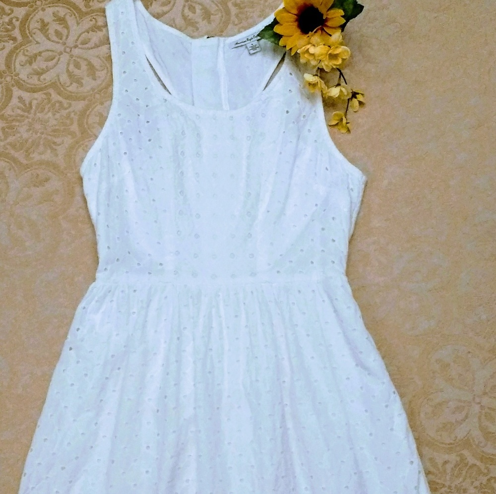 American Eagle Eyelet Dress